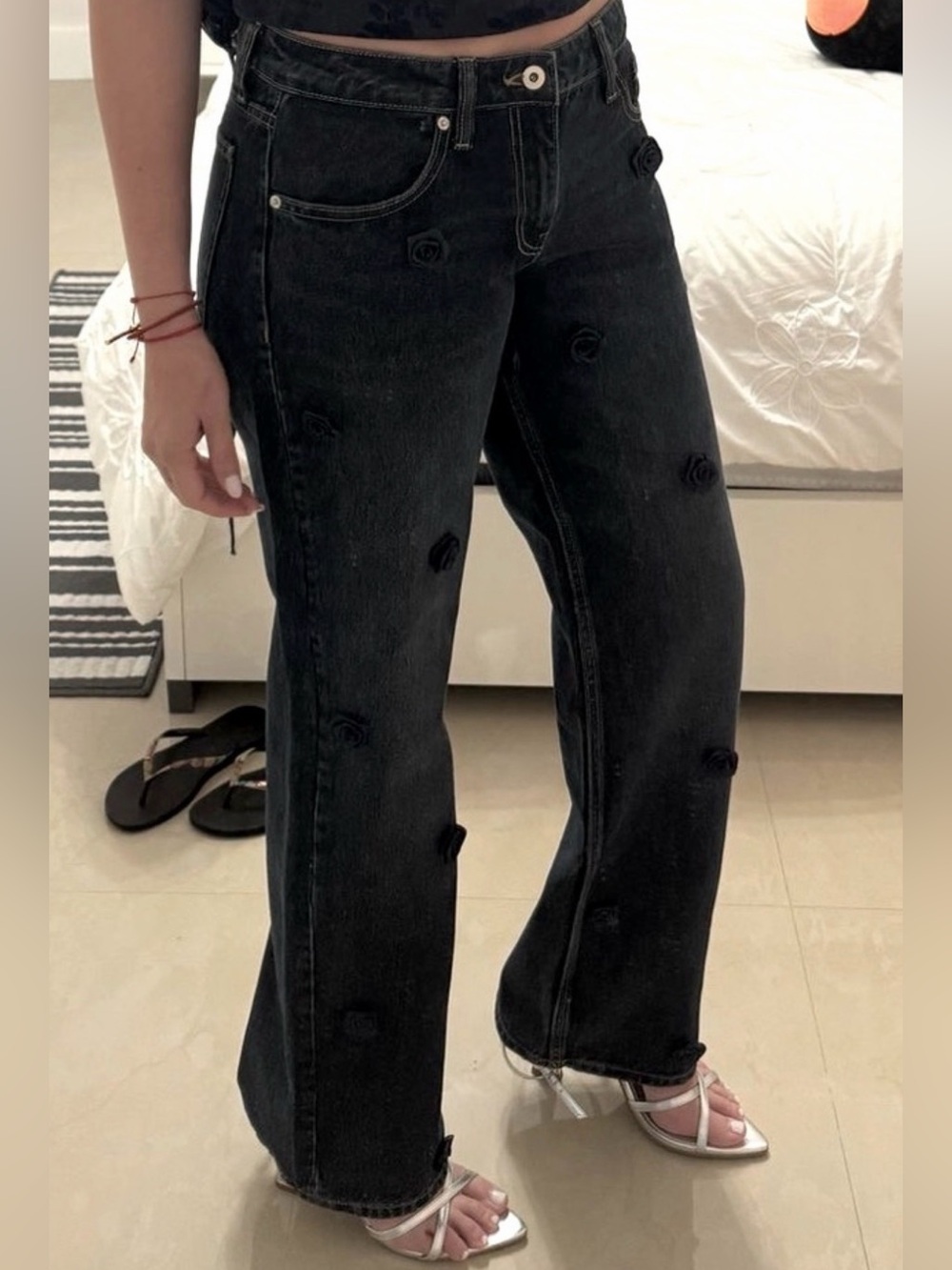ZARA: Leg Embroidered Jeans - Women